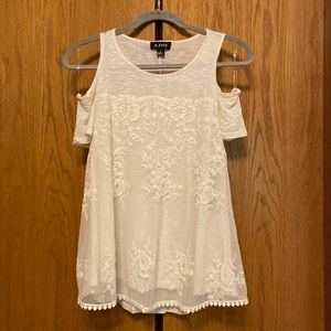 NWT Open Shoulder Top